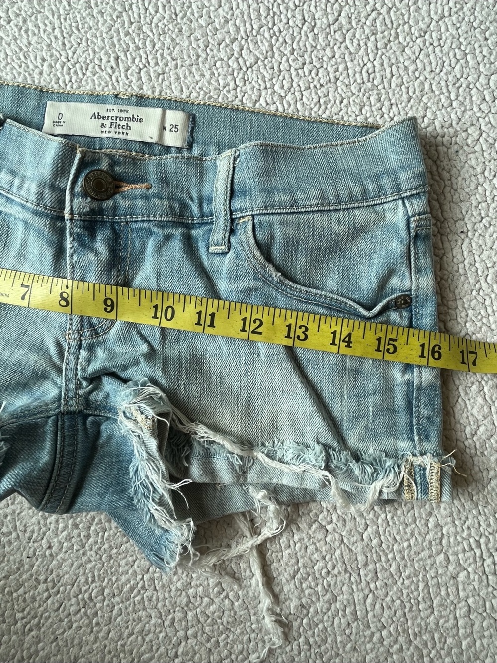 Y2K ABERCROMBIE & FITCH MICRO DENIM MINI SHORTS LOW RISE 0 / 25 - Picture 8 of 8